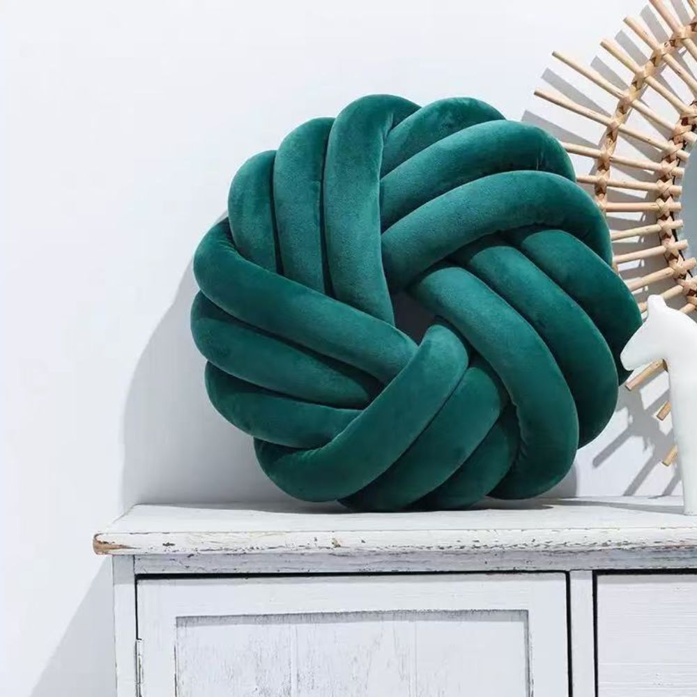 Knot Pillow