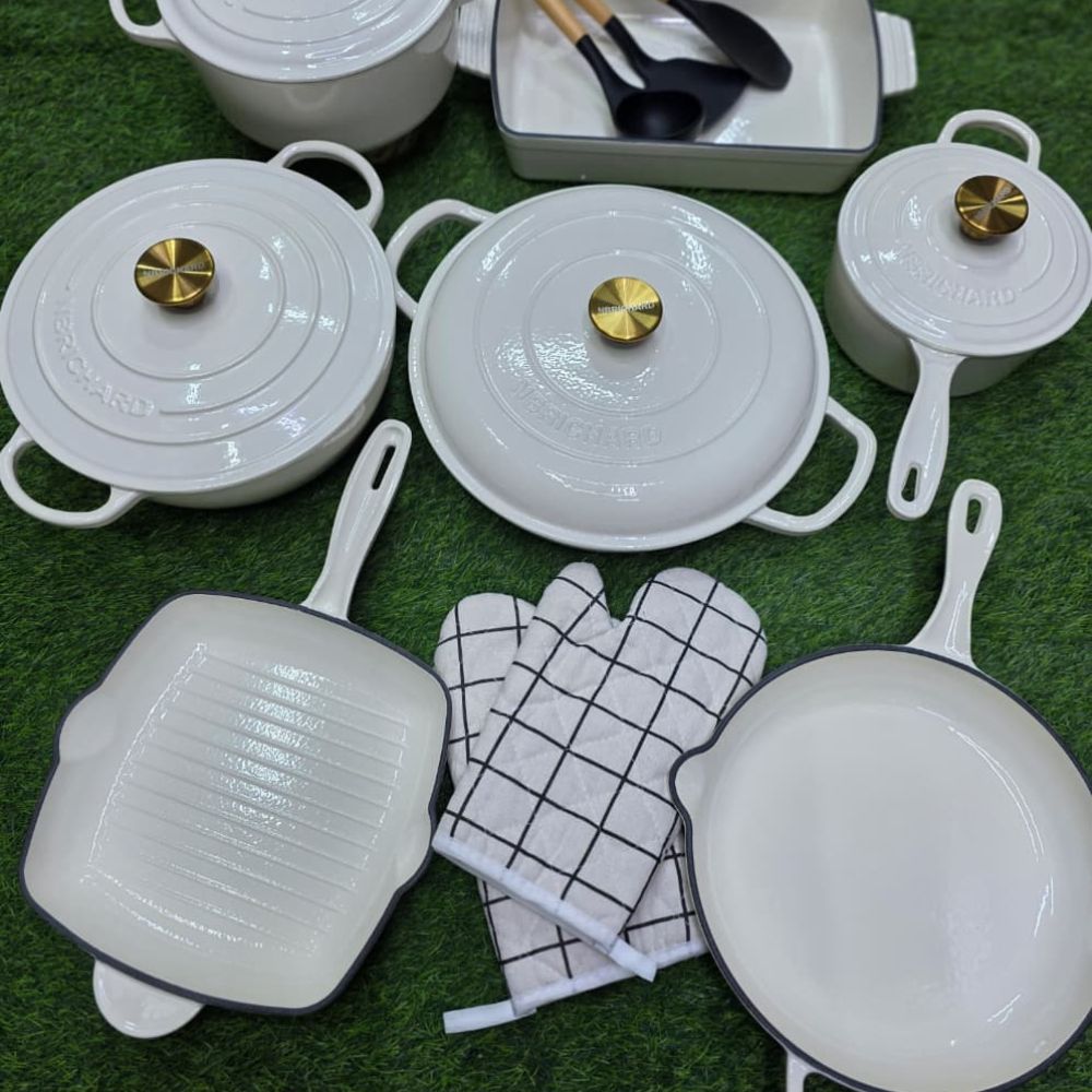 12pc Enamel cooking pot