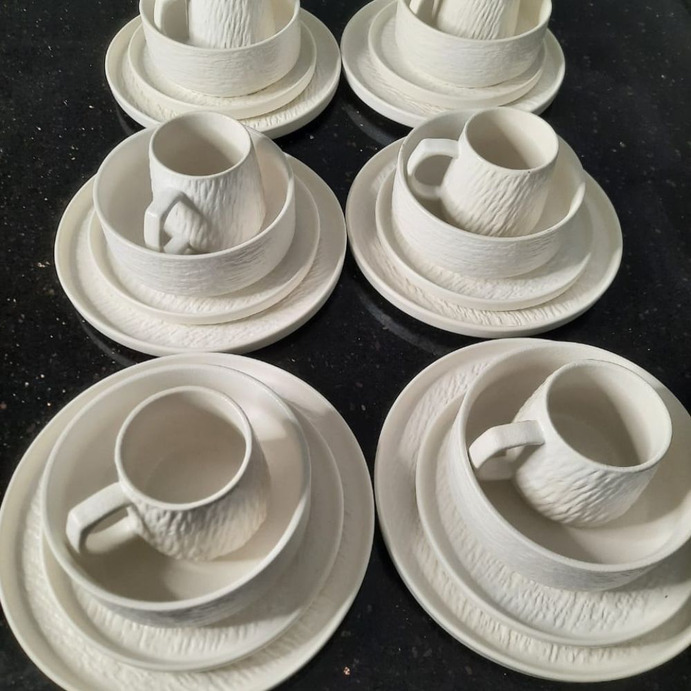 24pc Modern style dinner set