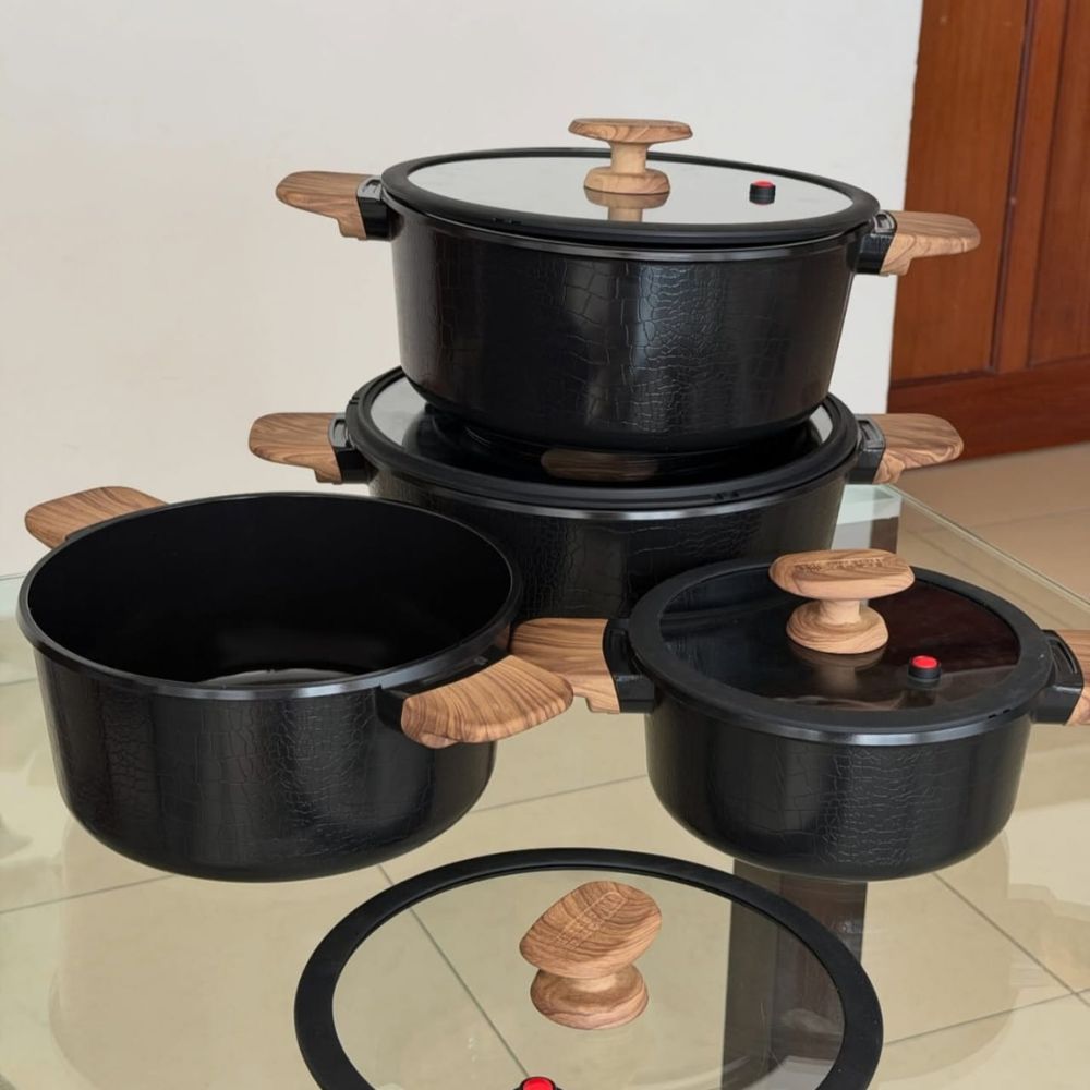 MGC Premium Ceramic Crocodile Pots