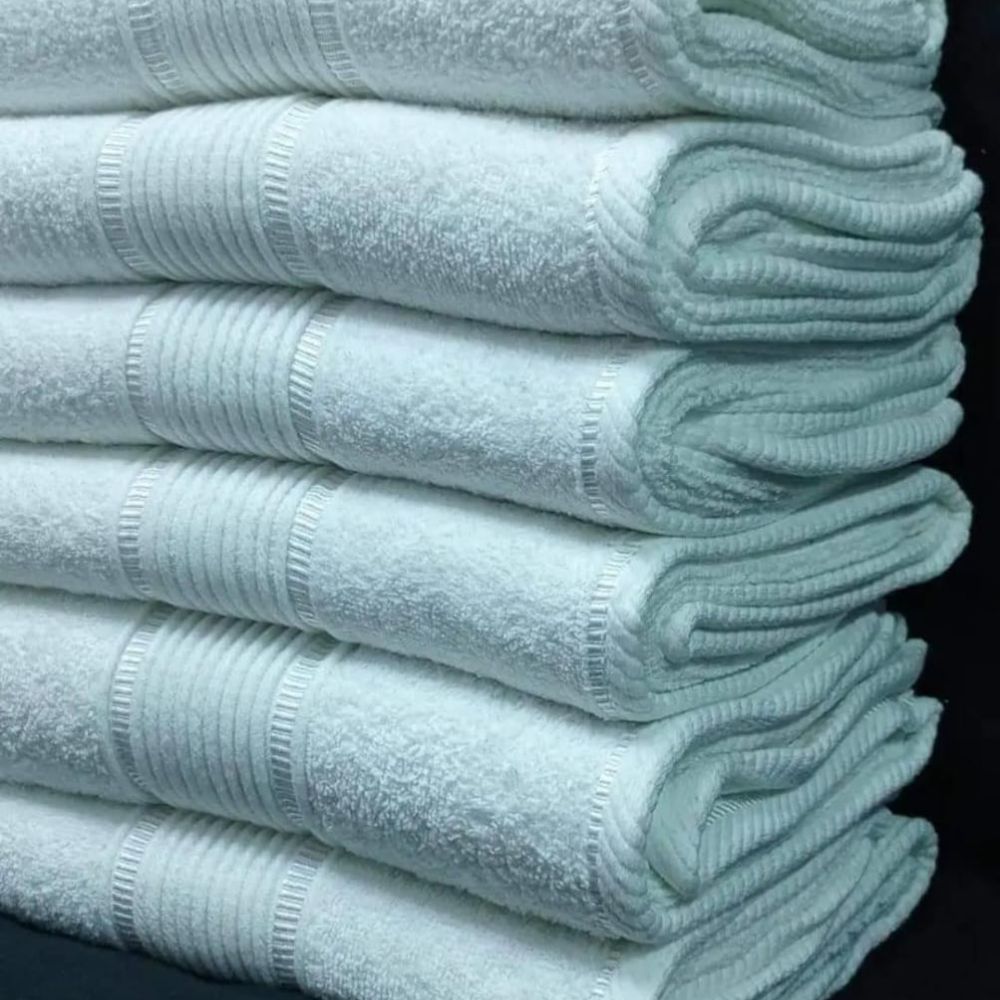 Prestige medium towels
