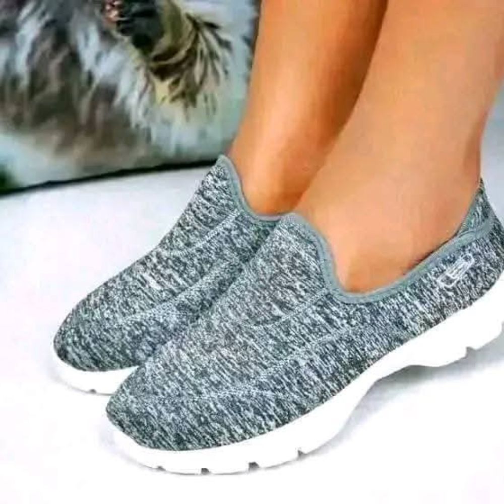 Skechers