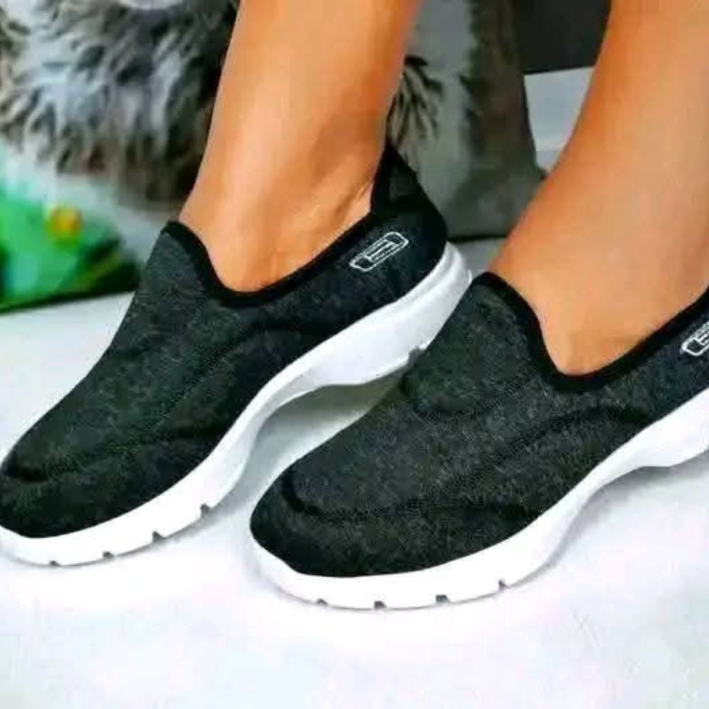 Skechers