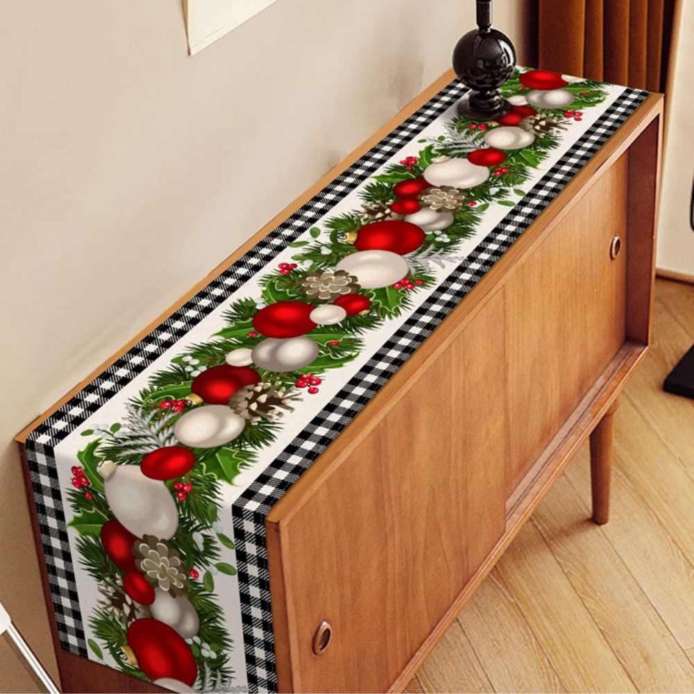 Christmas themed table runners