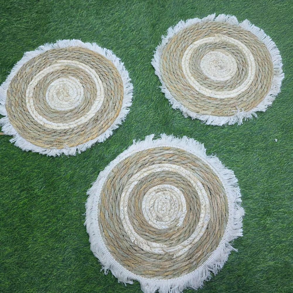 6pc woven Rattan Round mats