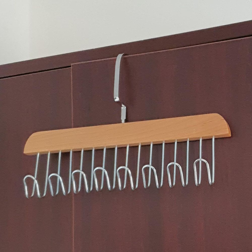 multi hook hanger